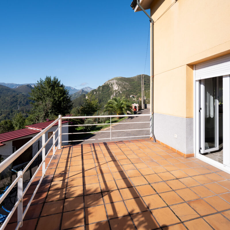 Casa en La Manzaneda, Oviedo